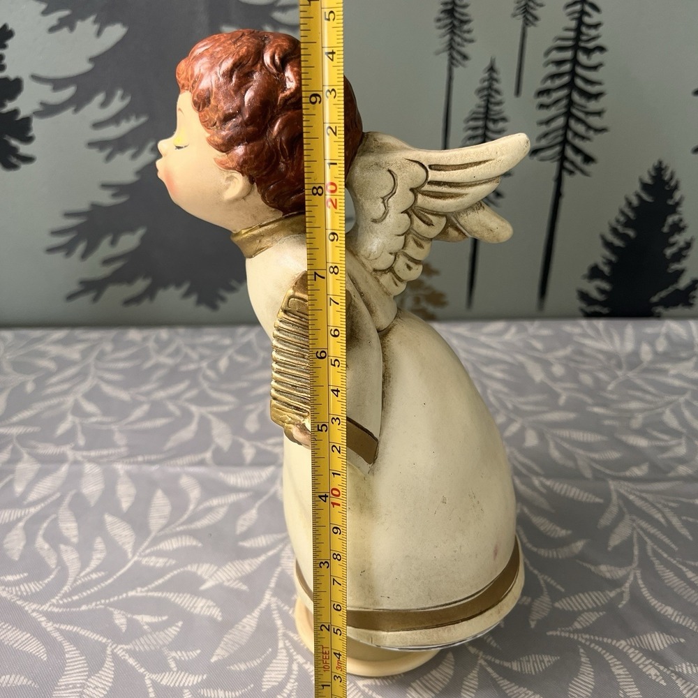 Vintage Figurine made in Japan-Kissing Angel - Wind Up & Plays Silent Night - Picture 6 of 6